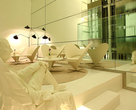 فندق The Mirror Barcelona... راحة وفخامة وتميز