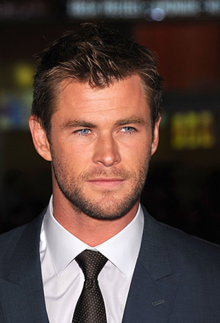 تعرف الى أكثر  10 آباء من النجوم إثارة وجاذبية