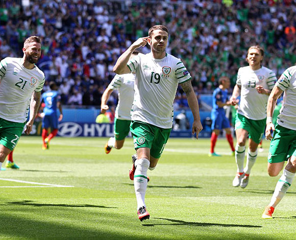 المنتخب الفرنسي يقلب تأخره الى فوز بهدفين على ايرلندا