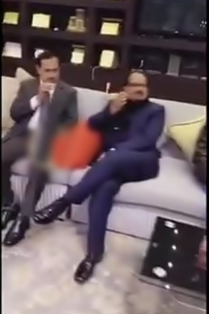 وصول المليادير الهندي إلى المملكة بموكبه ... فيديو