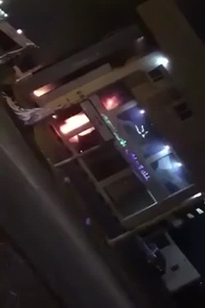 شاهد حريق في أحد بنوك القطيف .. والحادق جنائي