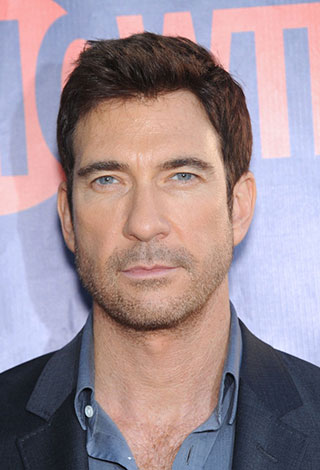 10 نجوم استطاعوا تحدي آثار الزمن وما يزالون محتفظين بشبابهم