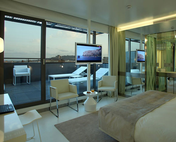 فندق The Mirror Barcelona... راحة وفخامة وتميز