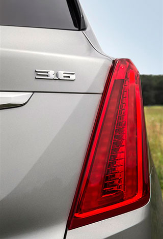 XT5 CROSSOVER 2017 الفخمة... بالصور!