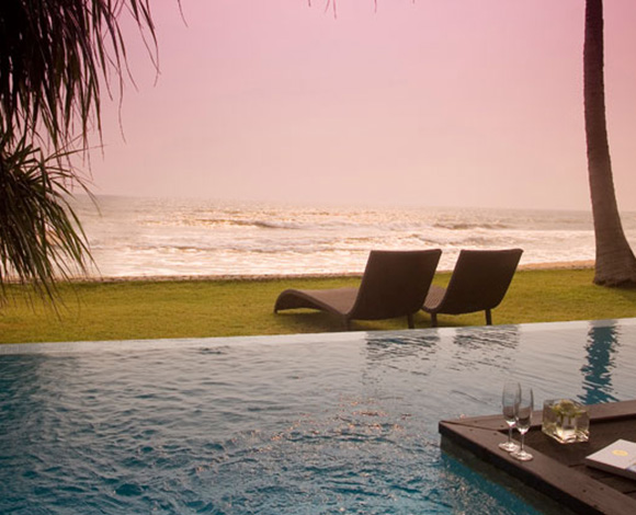 "Aleenta Phuket" أفخر منتجعات الجزيرة التايلاندية الشهيرة فوكيت