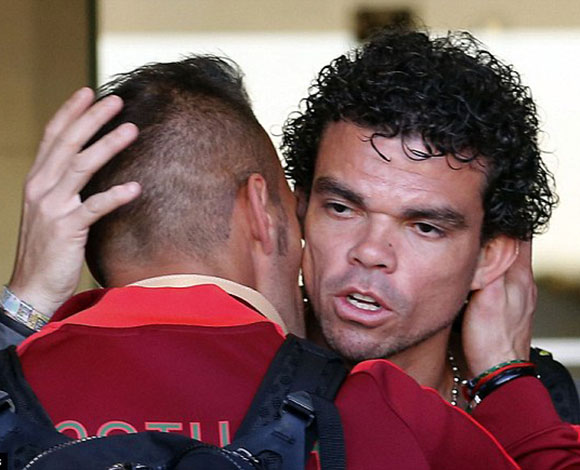 عودة منتخب البرتغال الى بلاده