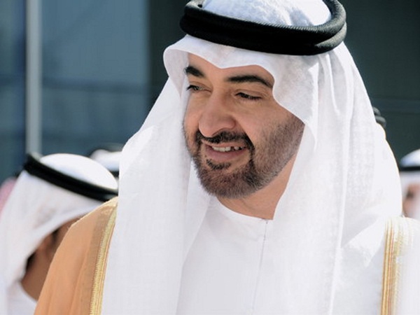 شاهد براءة طفل مع الشيخ محمد بن زايد