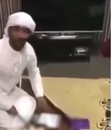 شاهد ماذا فعل مواطن كويتي لمقاطعة قطر