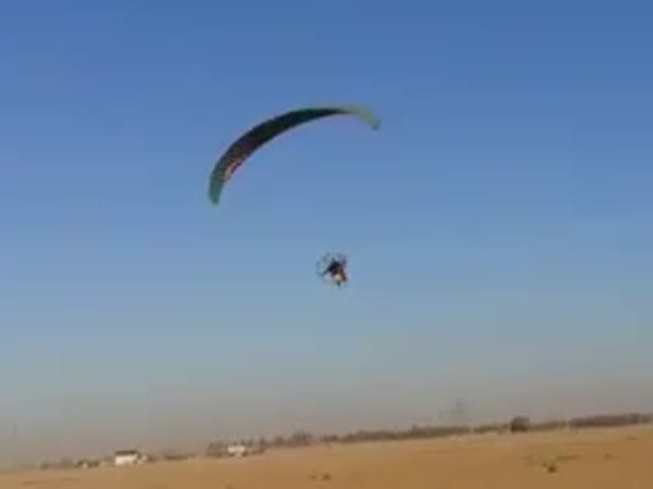 شاهد بالفيديو .. تكاتف المواطنين في البحث عن الفتاة المفقودة