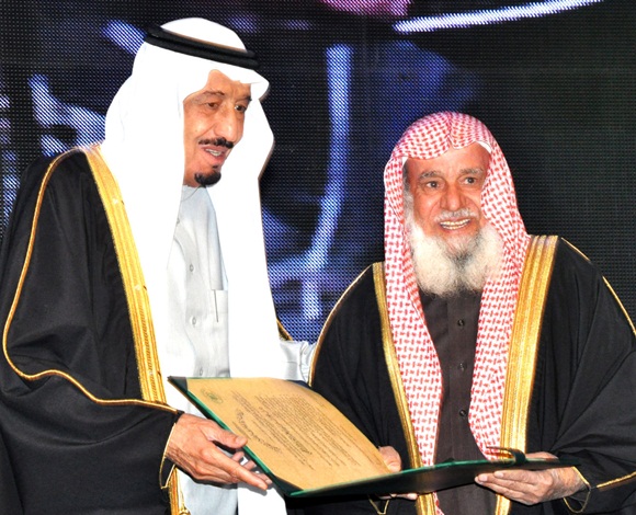 أثرياء العالم العربي يتبرّعون بثرواتهم لصالح الأعمال الخَيريّة