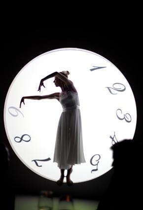 دار هيرميس للساعات تقيم حدثها الفني الساحر Time to Dream"" في دبي