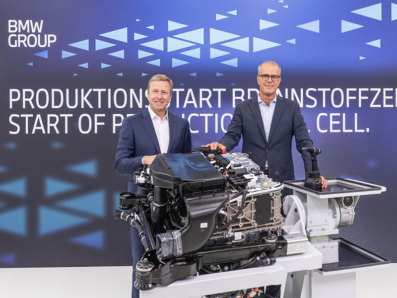 مجموعة BMW تبدأ إنتاج خلايا الوقود لسيارات BMW iX5 Hydrogen
