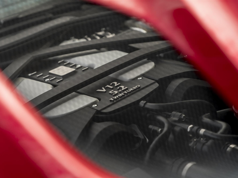 DBS Superleggera الجديدة ... سيارة جايمس بوند الجديدة
