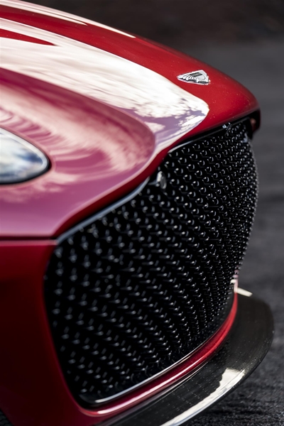 DBS Superleggera الجديدة ... سيارة جايمس بوند الجديدة