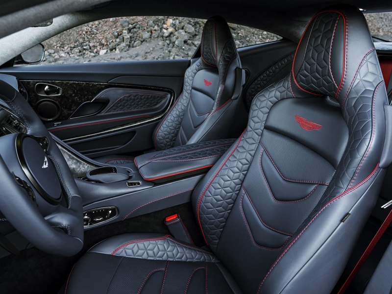 DBS Superleggera الجديدة ... سيارة جايمس بوند الجديدة