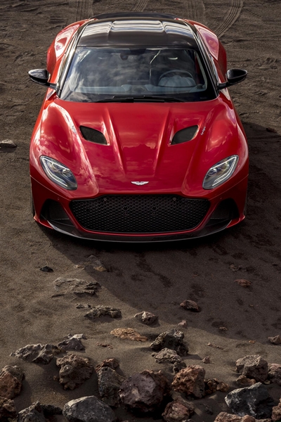 DBS Superleggera الجديدة ... سيارة جايمس بوند الجديدة