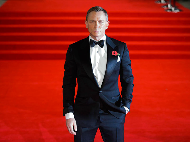 4 نجوم ندموا على أدوار صنعت شهرتهم