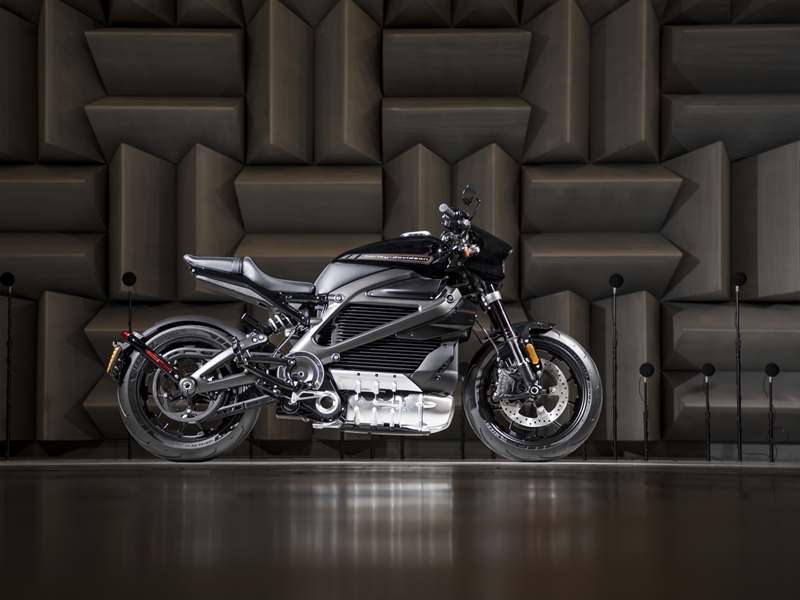 HARLEY-DAVIDSON تسرّع الاستراتيجية لبناء الجيل القادم من الدرّاجين حول العالم
