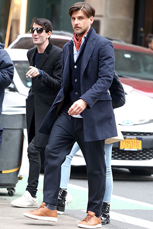 رائد يرصد لكم أكثر النجوم أناقة هذا الأسبوع... تعرف إليهم