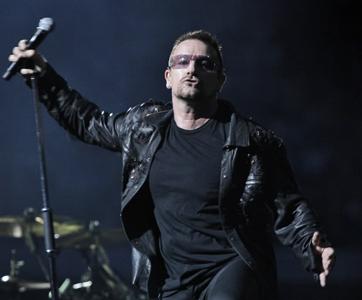 مليار دولار حصاد استثمارات نجم الروك " بونو" في الفيس بوك  