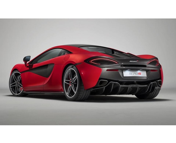 تكشف Mclaren عن 5 مجموعات جديدة  لسيارات 570S