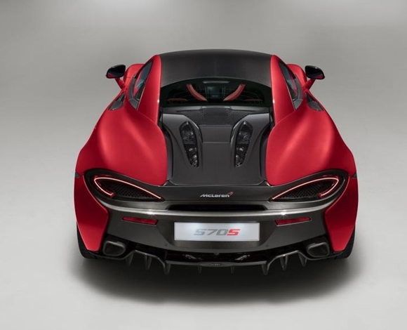 تكشف Mclaren عن 5 مجموعات جديدة  لسيارات 570S