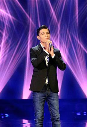 عشيقة محمد عساف مشتركة في أراب أيدول