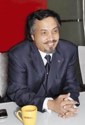 "دي اتش ال اكسبريس" تطلق أول خدمة للشحن البري من وإلى العراق