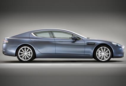 ASton Martin Rapide تحدٍّ للسيارات الفاخرة