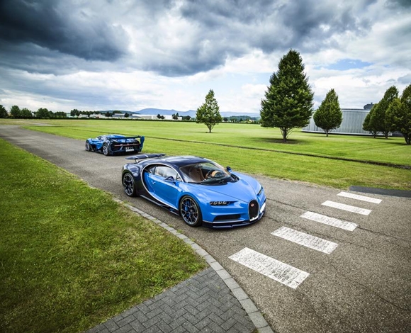 Bugatti Chiron وBugatti Vision لأمير السعودية!