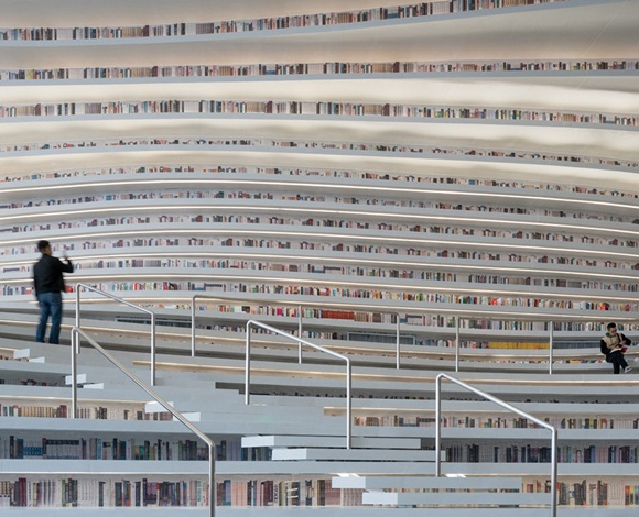 بالصوَر: أضخم مكتبة في العالم تتسع لـ1,2 مليون كِتاب