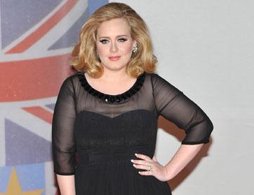 أديل تحصد 12 جائزة في حفل Billboard Music