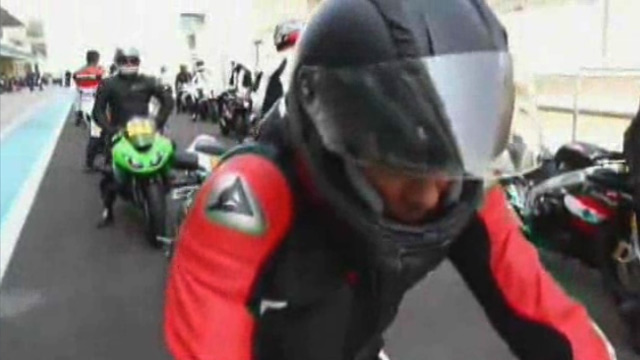 تعرّف على Aprilia RSV41