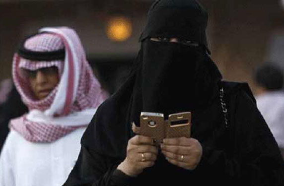 سعودي يطلّق زوجته لأغرب سبب!