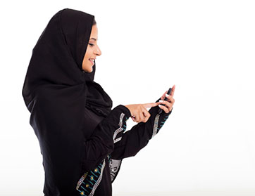سعودية تعتذر للمدرسة عن غياب ابنها وهو متوفّ!
