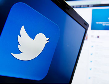 ترقب لنتائج أول تقرير خاص بأرباح تويتر بعد صفقة الاكتتاب
