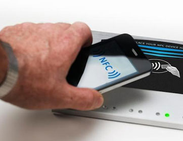 تقنية NFC في ايفون 6 الجديد ستتكامل فقط مع خدمة ابل باي