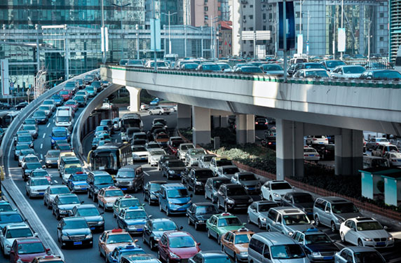 هل تعلم أن دبي فيها ضعف عدد السيارات الموجودة في لندن؟