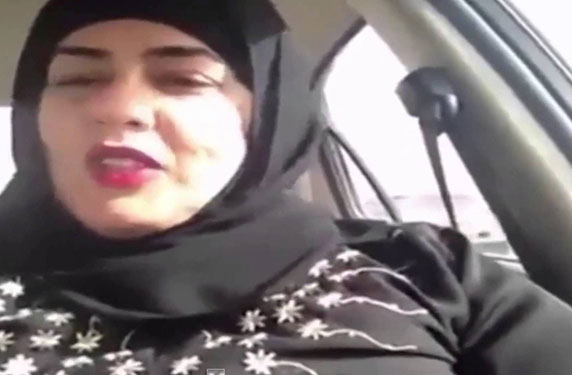 بالفيديو: كويتية تعرض نفسها للزواج بهذه الشروط!
