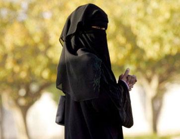 رجل أعمال سعودي يتخلى عن إبنته لأسرة سودانية