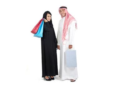 بعد فشل مشروع الزواج مواطن يبتز فتاة خليجيّة