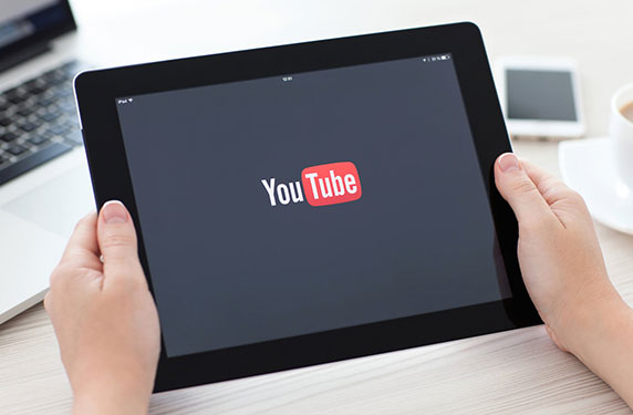 ما هي اكثر الفيديوهات مشاهدة على موقع اليوتيوب؟