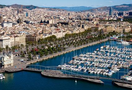 طيران الإمارات تعزز تواجدها في إسبانيا