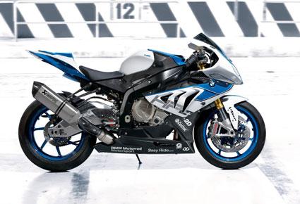 BMW  تطلق دراجة HP4 النارية الجذابة الجديدة 