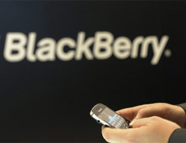 تساؤلات عن الشركة التي ستضع المليارات لشراء بلاكبيري