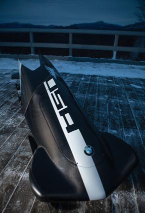 مزلقة من تصميم بي أم دبليو تخوض سباقها الأول