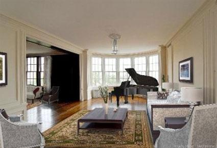 أوبرا وينفرى تؤجر منزلها في شيكاغو 