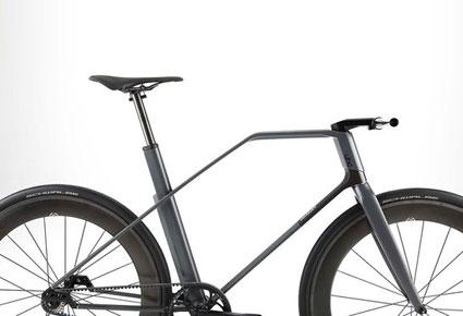 شركة فورمولا 1 تصمم دراجة كورين من أنسجة الكربون