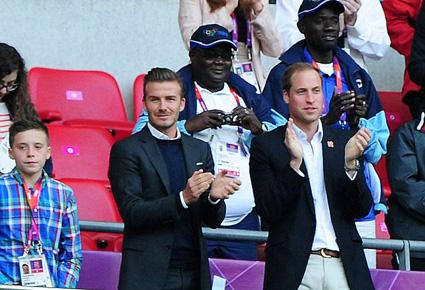 دايفيد بيكهام والأمير ويليام جنباً إلى جنب