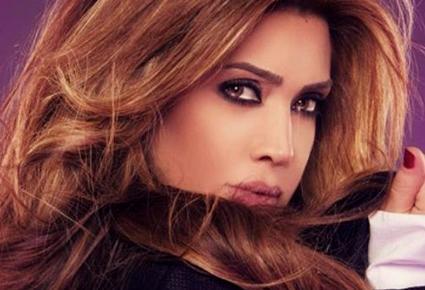  بين نوال الزغبي وإليسا النّزاع على وردة